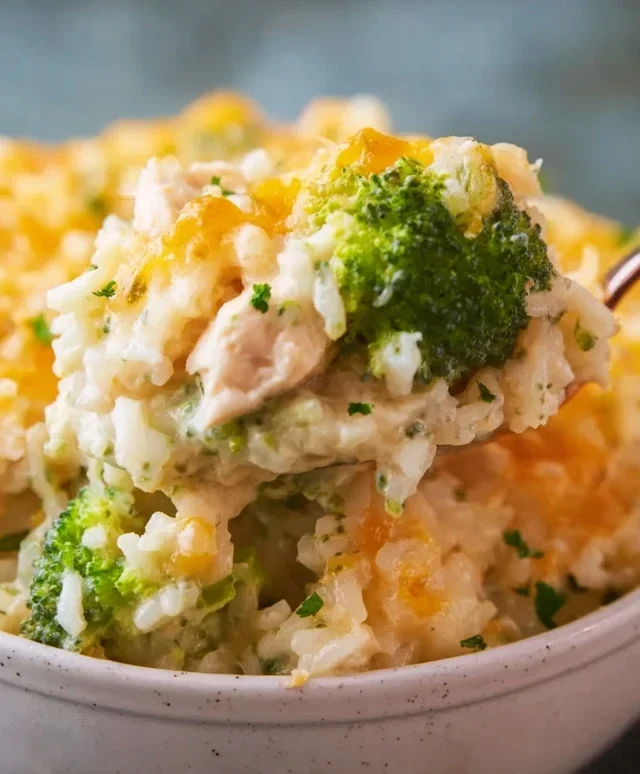 Creamy Chicken Broccoli Rice Cheese Casserole